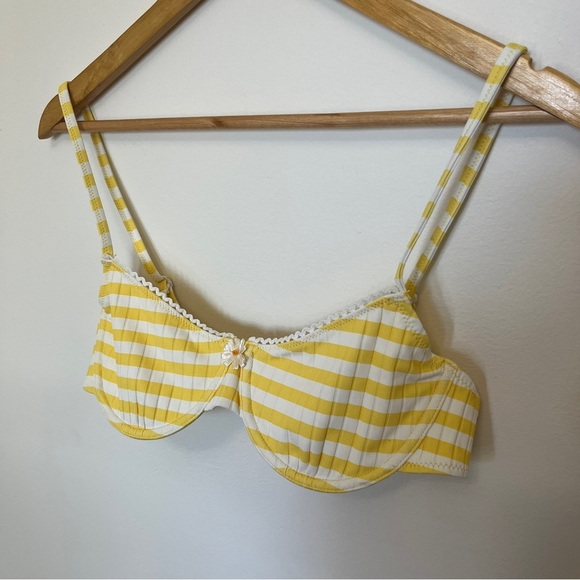 Solid & Striped Daphne Ribbed Bikini Top Lemon Stripe Size Large - Picture 3 of 5